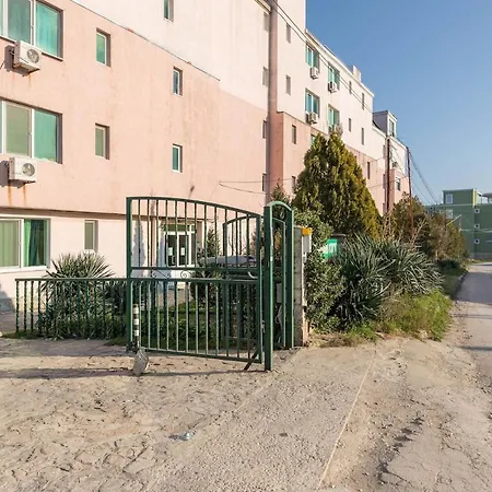 Apartment 2 Bedroom Near Kabakum Varna